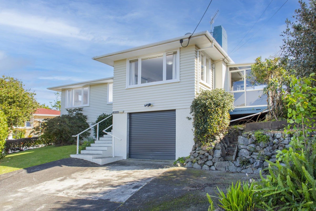 6 Kingswood Road, Brookfield, Tauranga - Carousel 20