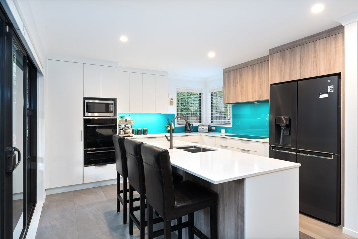 10 Finsbury Place, Henderson, Auckland - Carousel 2