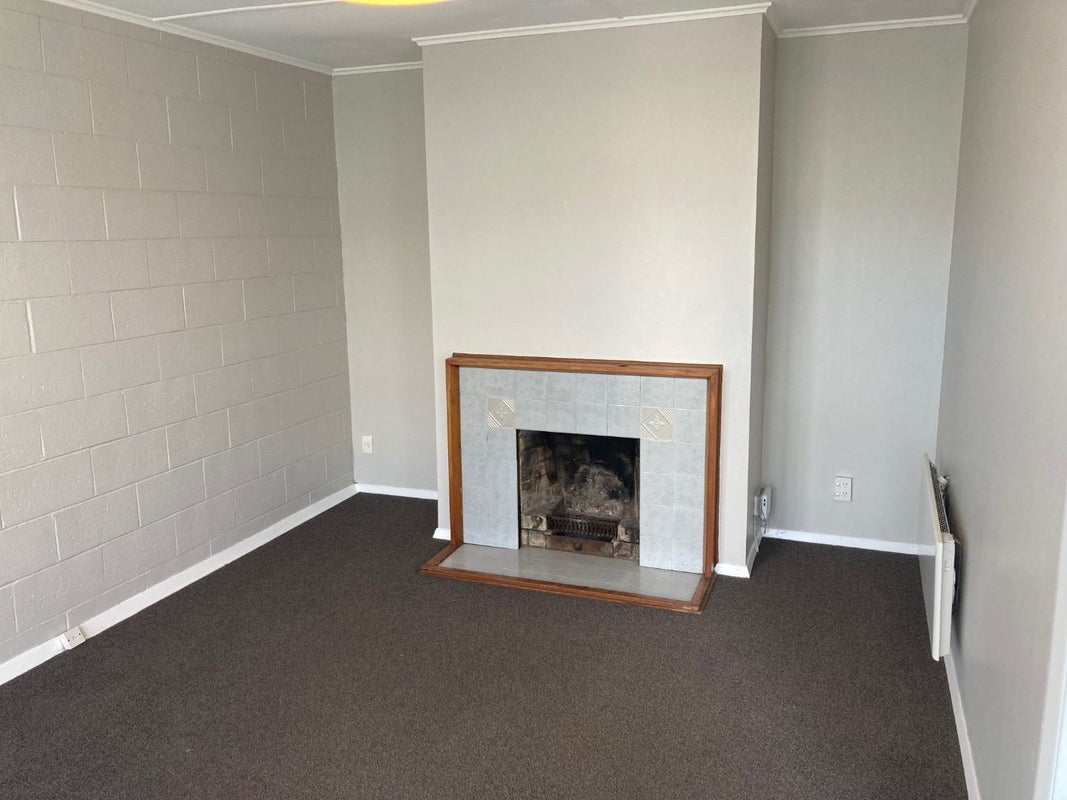 21B Miranda Street, Cannons Creek, Porirua - Carousel 2