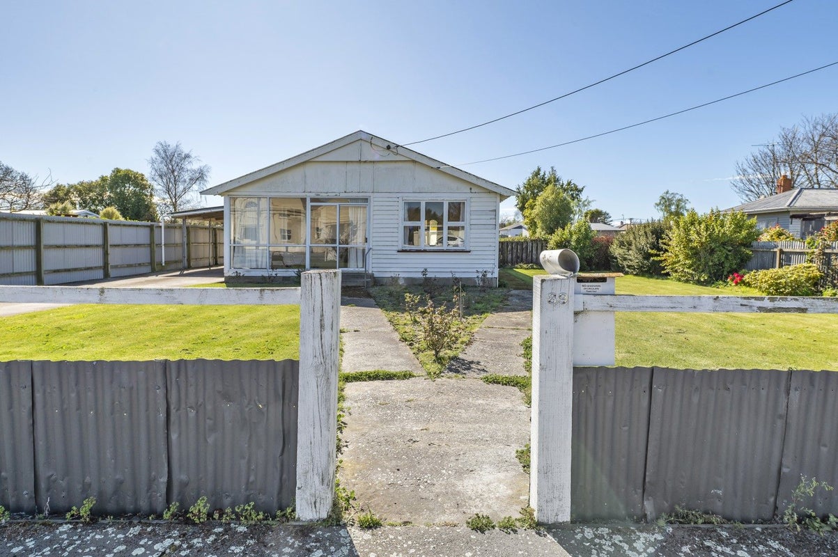 89 High Street, Southbridge, Southbridge - Carousel 1