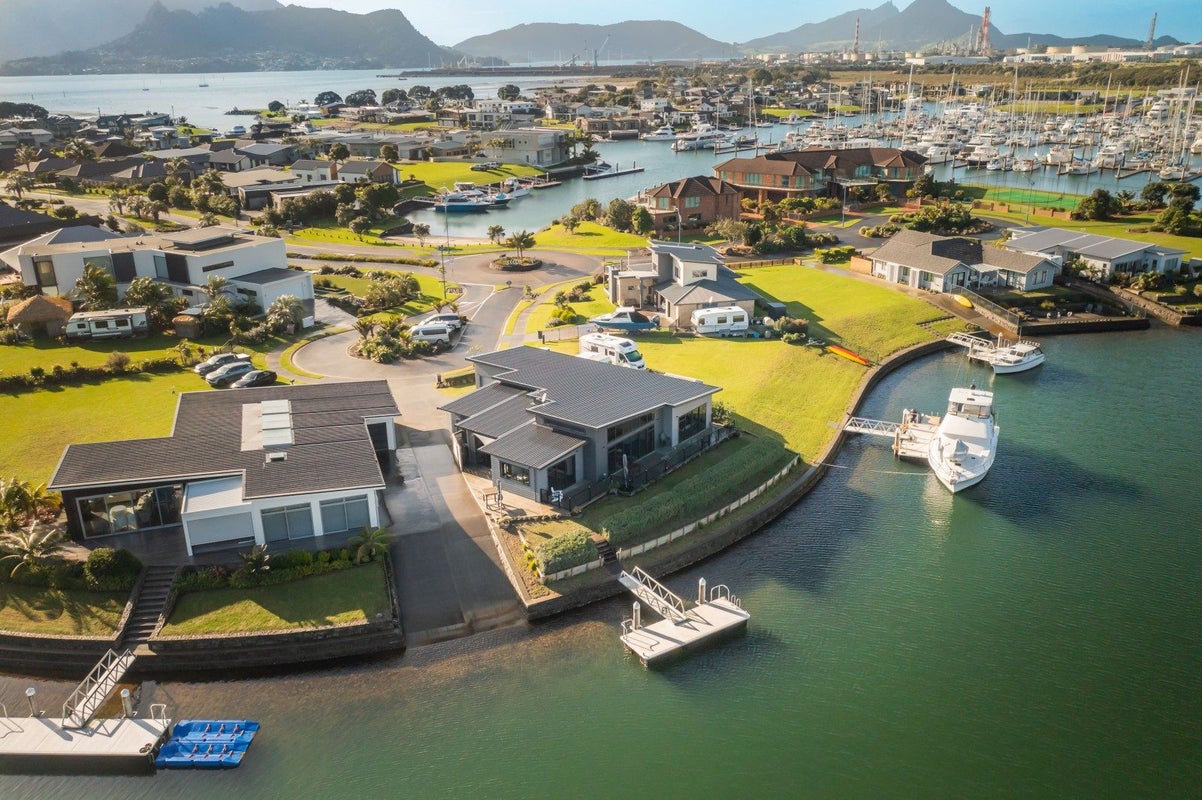 5 Cordyline Way, One Tree Point, Whangarei - Carousel 2