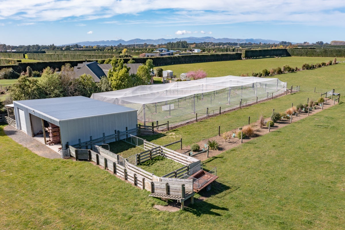 2/186 Knights Road, Christchurch - Carousel 20