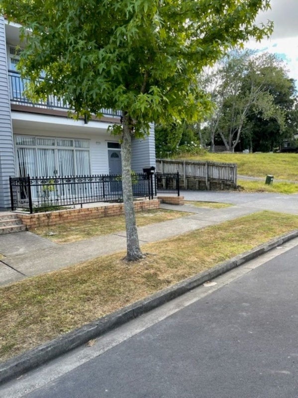 1/44 Carlos Drive, Flat Bush, Auckland - Carousel 19