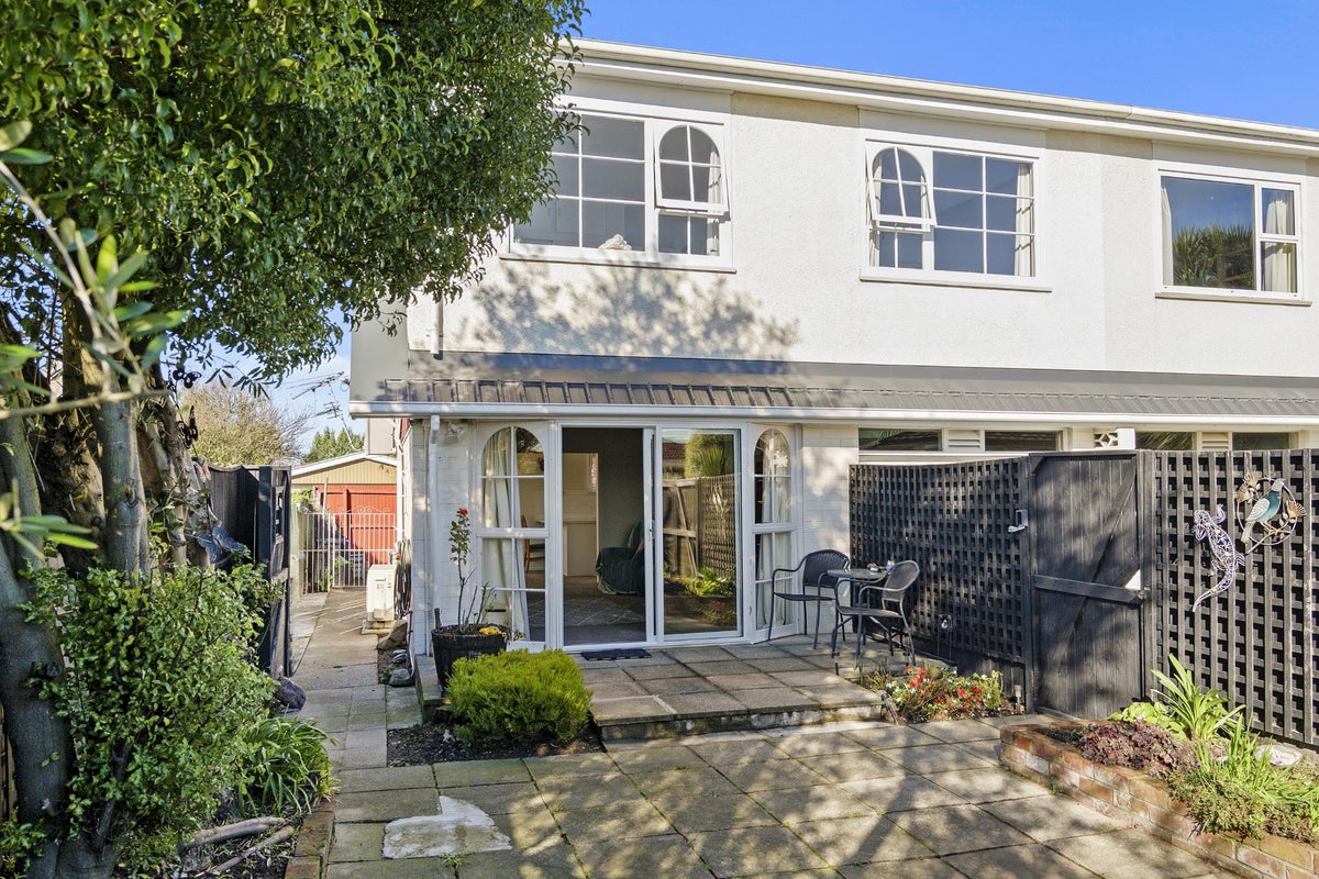 1/26 Apollo Place, Papanui, Christchurch - Carousel 12