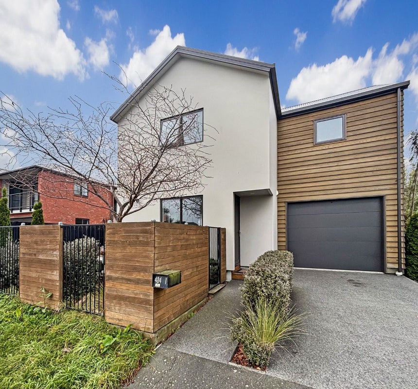 1/484 Manchester Street, St Albans, Christchurch - Carousel 1