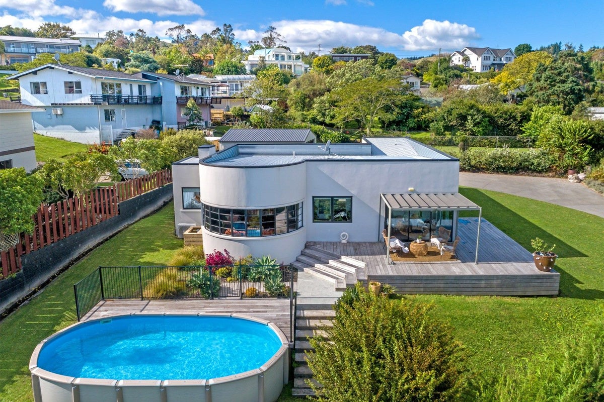 174 Ballance Street, Whataupoko, Gisborne - Carousel 25