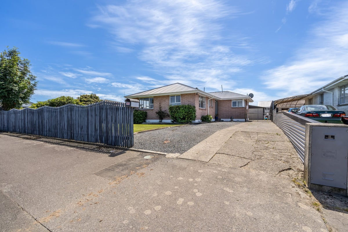 360 Centre Street, Rockdale, Invercargill - Carousel 19