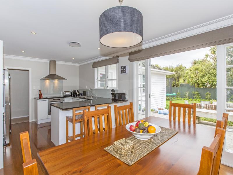 42 Kebbell Grove, Epuni, Lower Hutt - Carousel 2