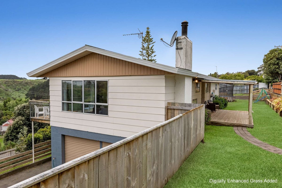 30 Marybank Road, Marybank, Whanganui - Carousel 1