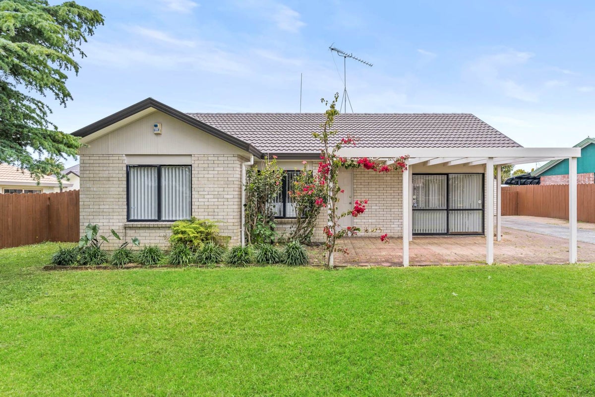 6 Randwick Place, Randwick Park, Auckland - Carousel 2
