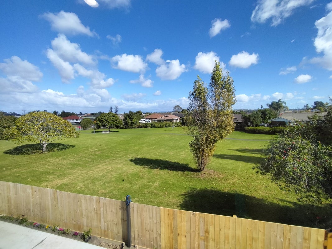 26 Golfland Drive, Golflands, Auckland - Carousel 17