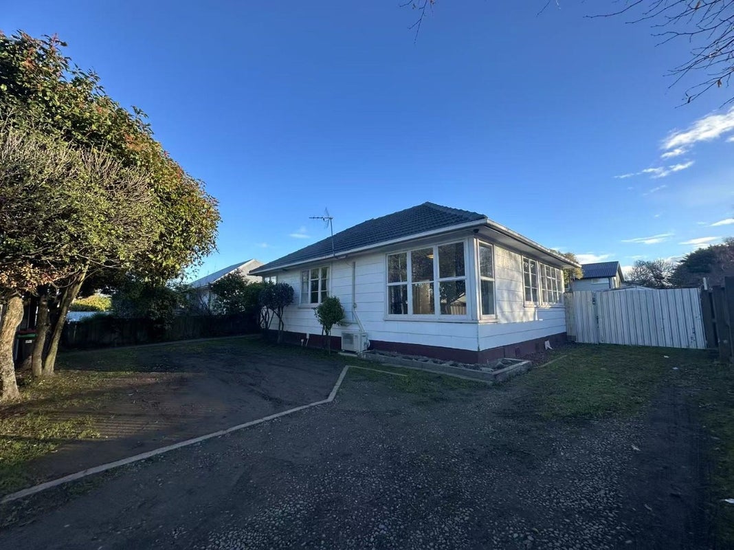 46 Curletts Road, Sockburn, Christchurch - Carousel 15