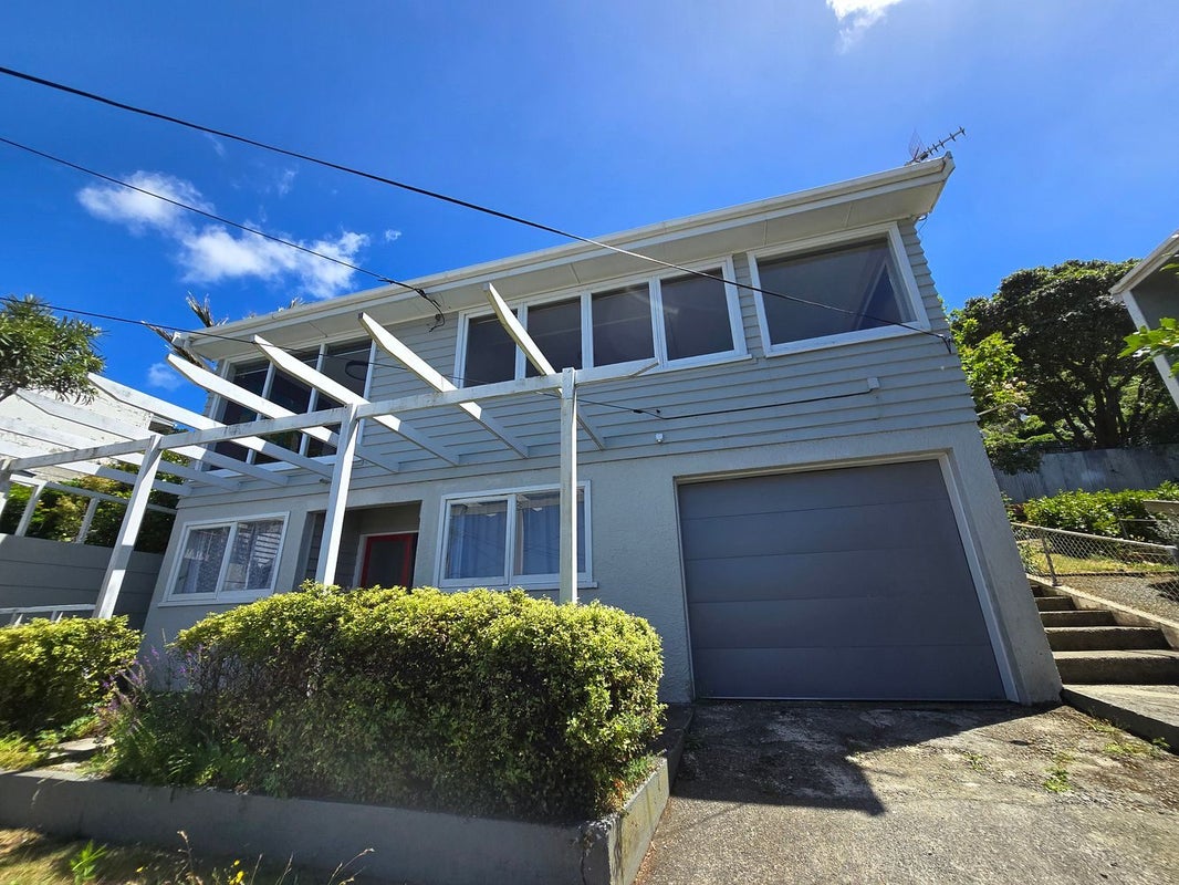 15 Barton Terrace, Thorndon, Wellington - Carousel 1