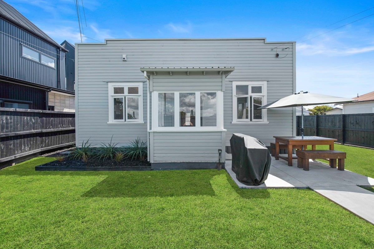 28 Blackburn Street, Frankton, Hamilton - Carousel 1