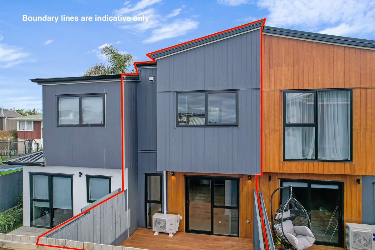 6/72 Tiraumea Drive, Pakuranga, Auckland - Carousel 2