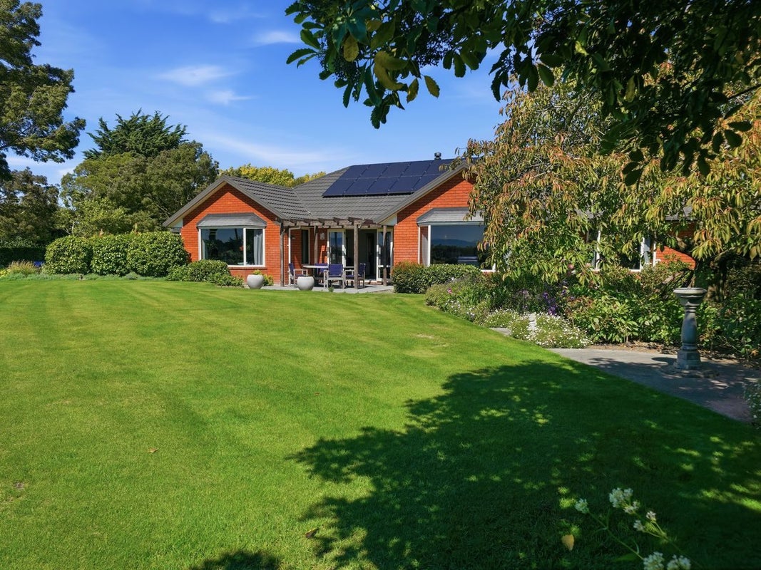 115 Horndon Street, Darfield, Selwyn - Carousel 1