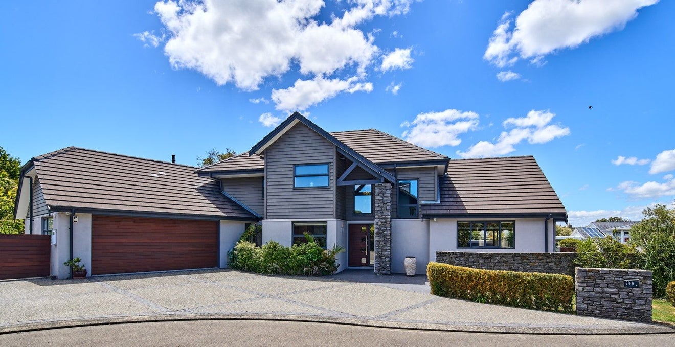 29D Wai-Iti Crescent, Woburn, Lower Hutt - Carousel 1