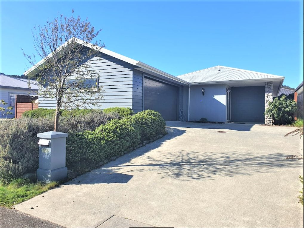 1384 High Street, Taita, Lower Hutt - Carousel 1