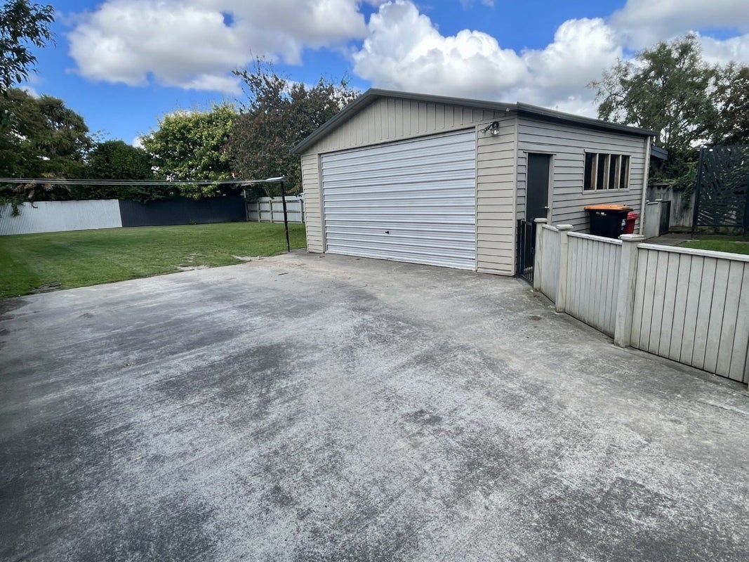 24 Napier Road, Terrace End, Palmerston North - Carousel 2