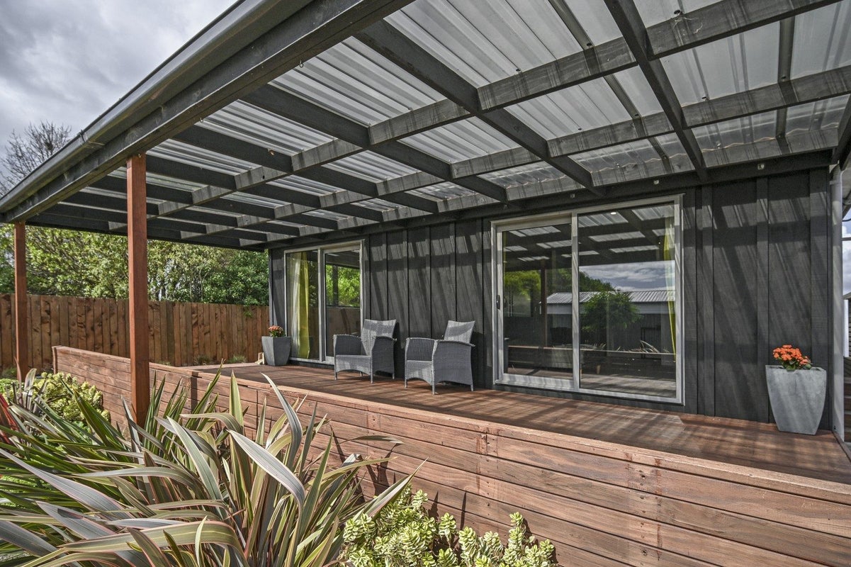 16 Arklow Place, Flaxmere, Hastings - Carousel 2