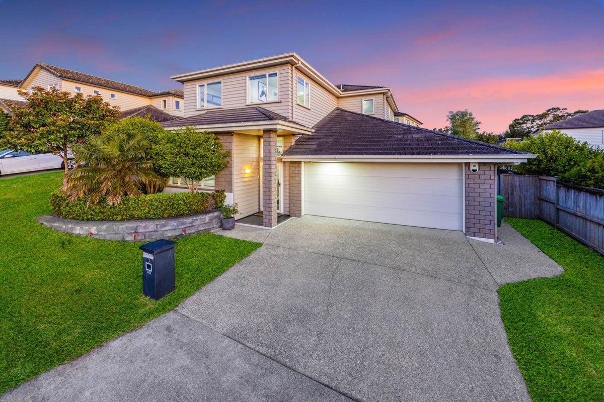 3 Viera Drive, Flat Bush, Auckland - Carousel 1