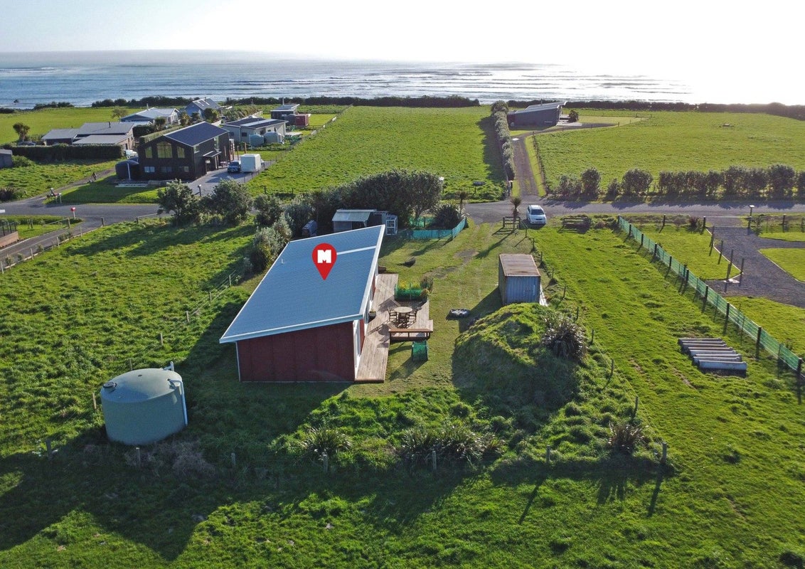 62 Anglers Avenue, New Plymouth - Carousel 25