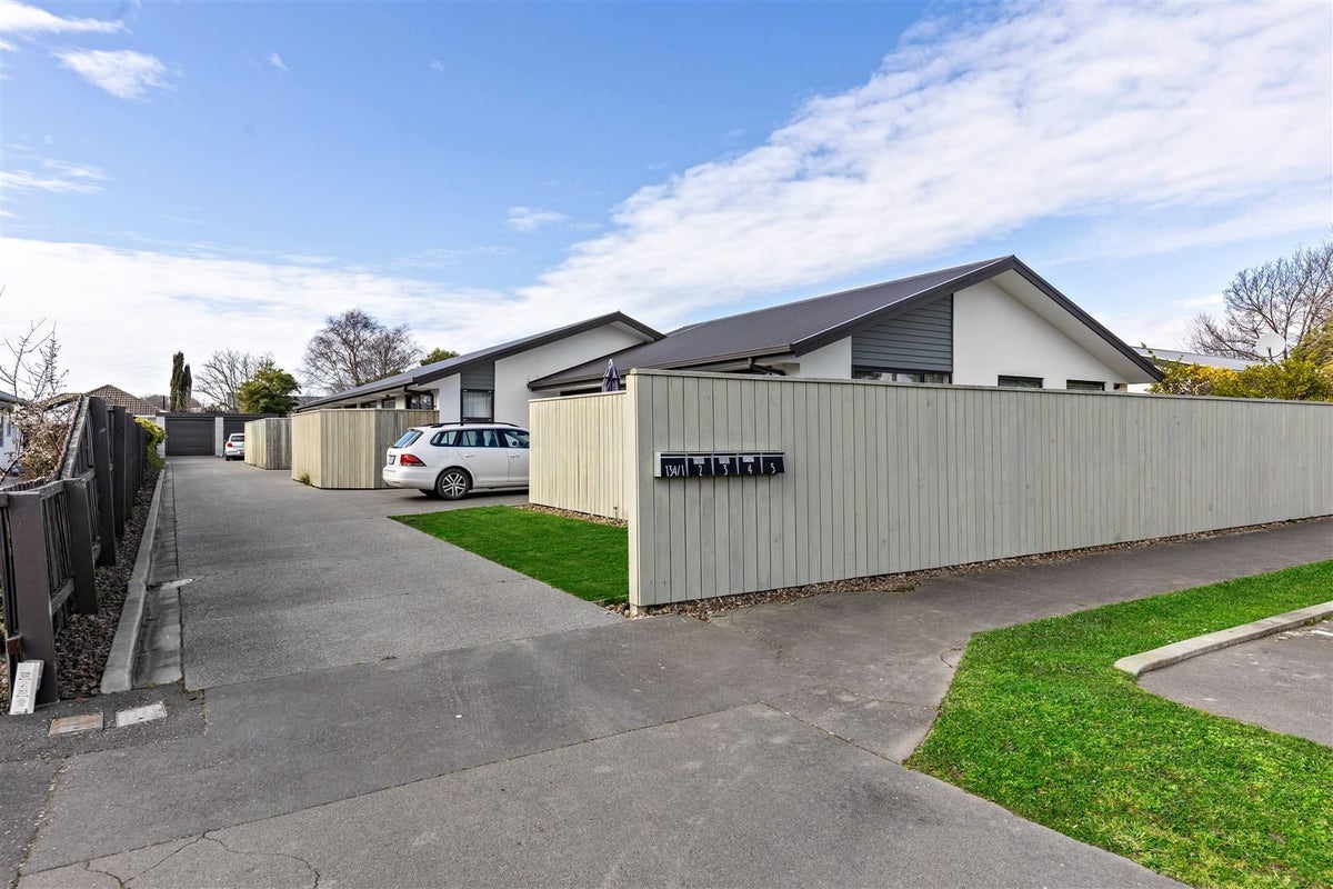 3/134 Geraldine Street, Edgeware, Christchurch - Carousel 13