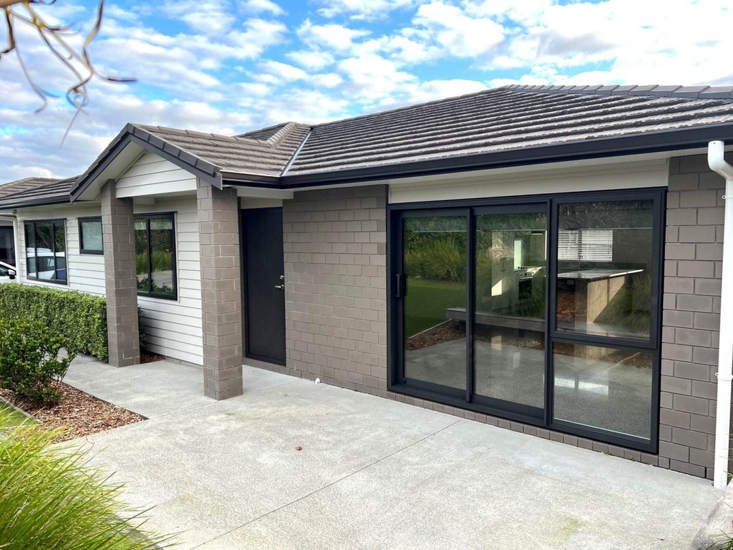 112 Tapu Road, Huapai, Kumeu - Carousel 1