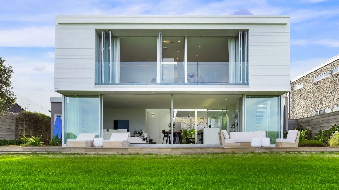 18 Lagoon Way, West Harbour, Auckland - Carousel 1
