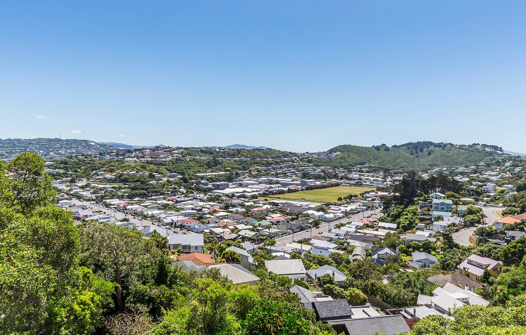 141B Seatoun Heights Road, Seatoun, Wellington - Carousel 2