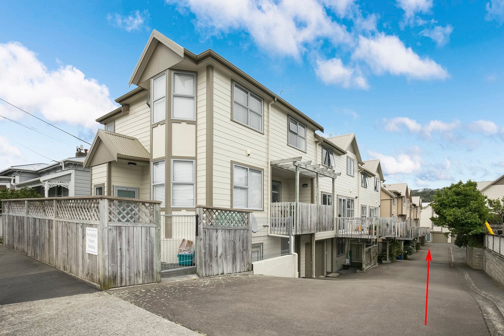 8/60 Owen Street, Newtown, Wellington - Carousel 2
