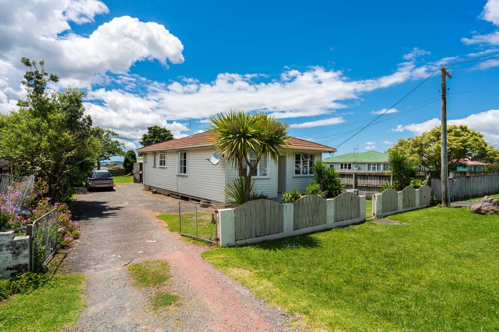 6 Pukemiro Road, Kamo, Whangarei - Carousel 10