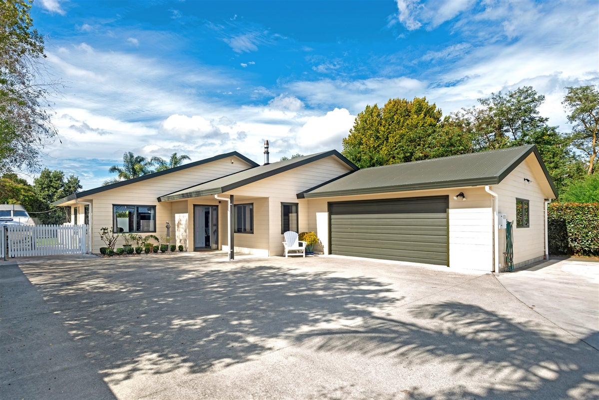 76 Potae Avenue, Lytton West, Gisborne - Carousel 4