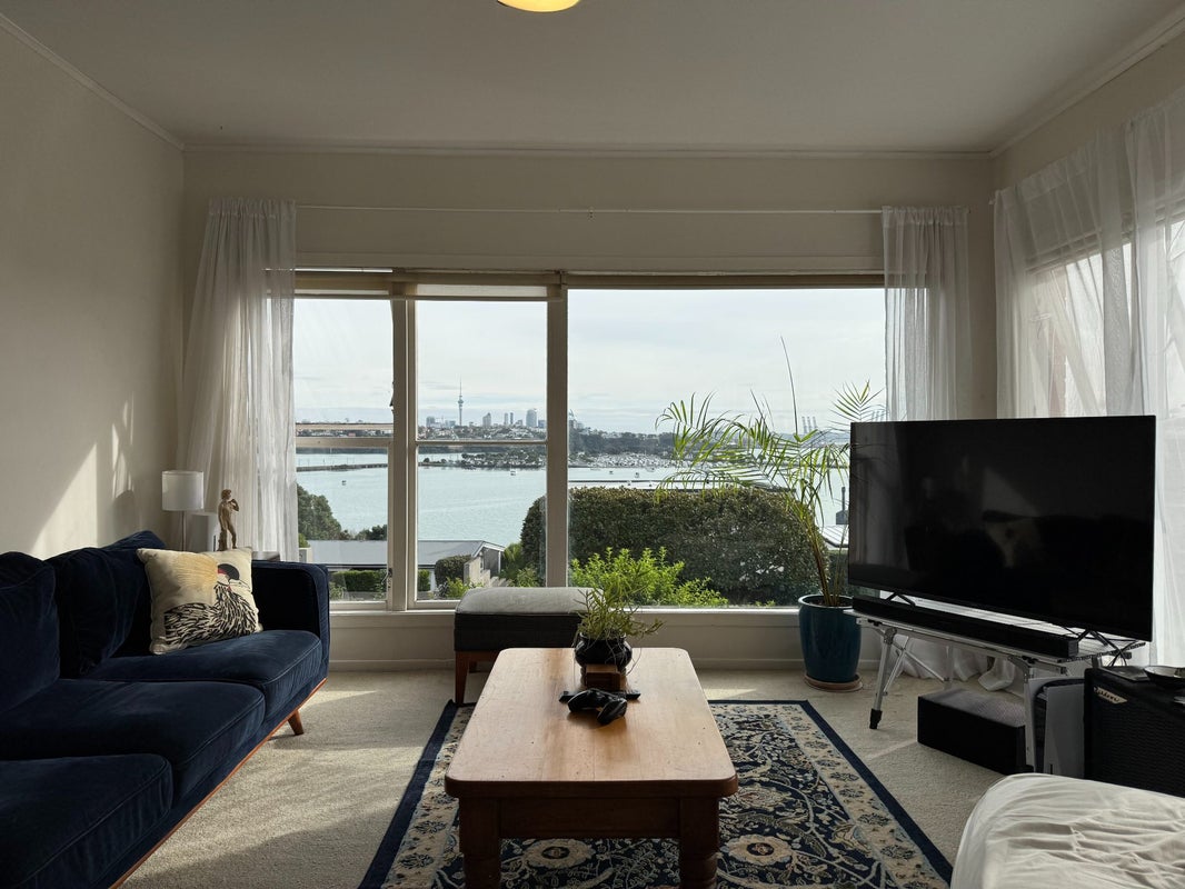 36 Ngapipi Road, Orakei, Auckland - Carousel 2