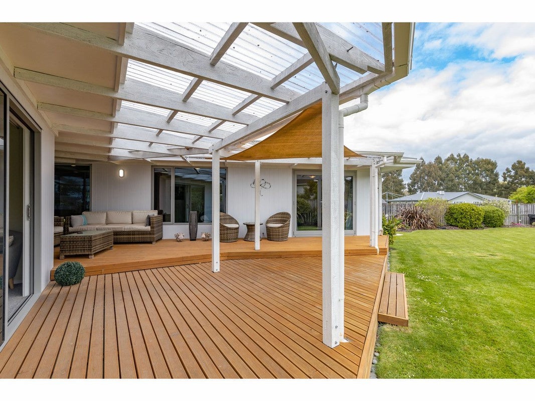 2 Wellington Street, Ashley, Rangiora - Carousel 1