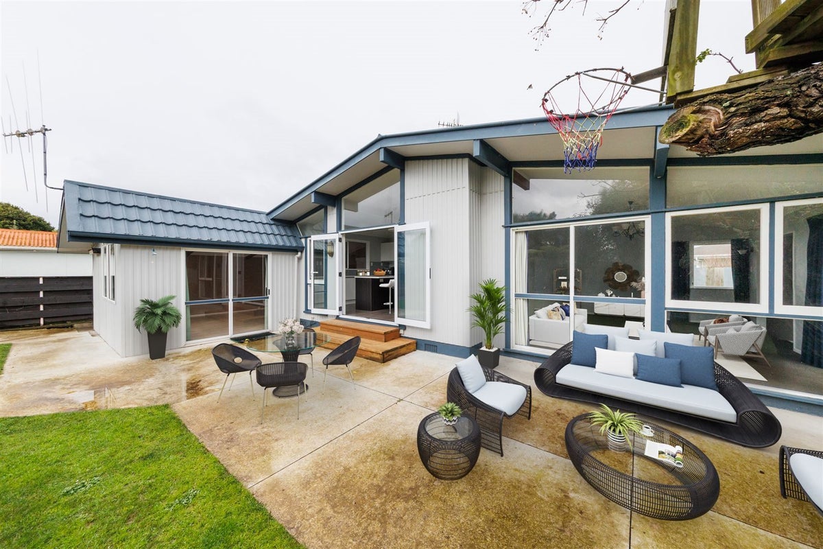 6 McDonald Place, Awapuni, Palmerston North - Carousel 10