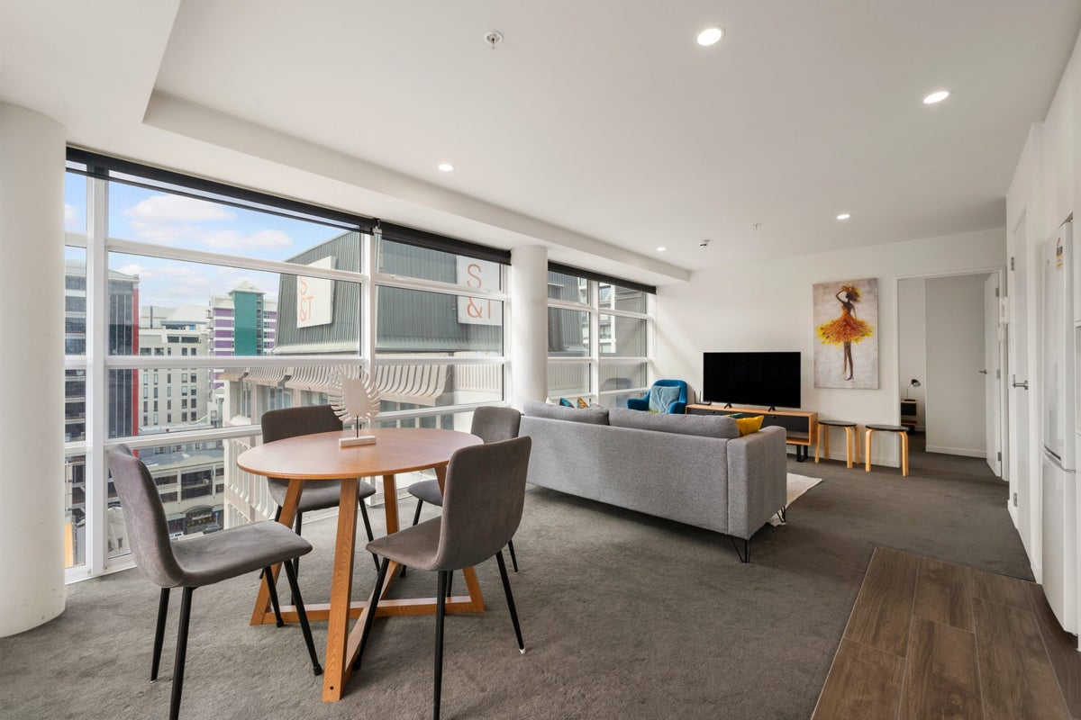 E906/160 Victoria Street, Te Aro, Wellington - Carousel 2