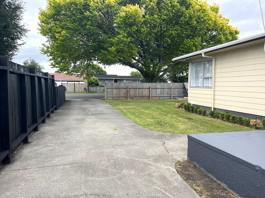 165 Tremaine Avenue, Westbrook, Palmerston North - Carousel 2