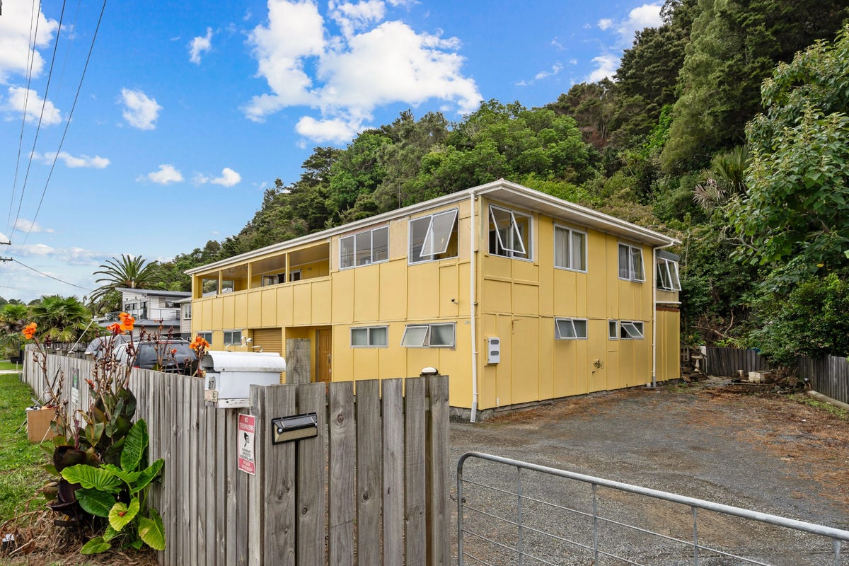 27 Whangarei Heads Road, Onerahi, Whangarei - Carousel 1