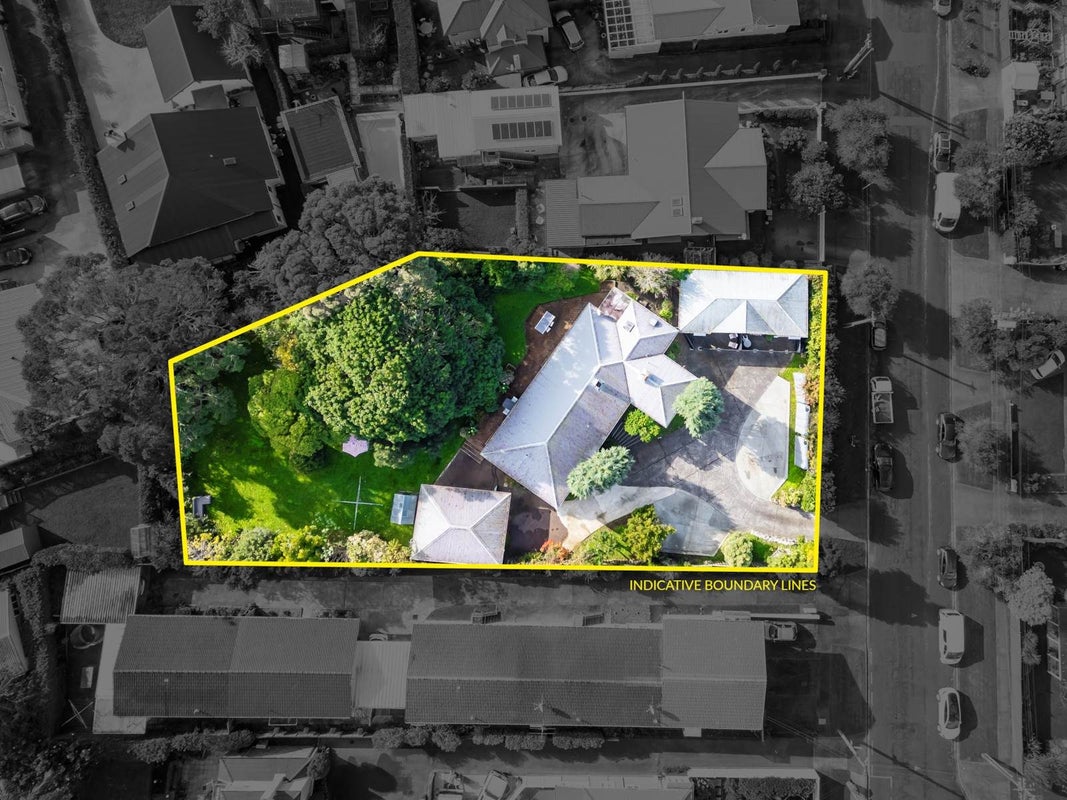 24 Tawa Road, Onehunga, Auckland - Carousel 1