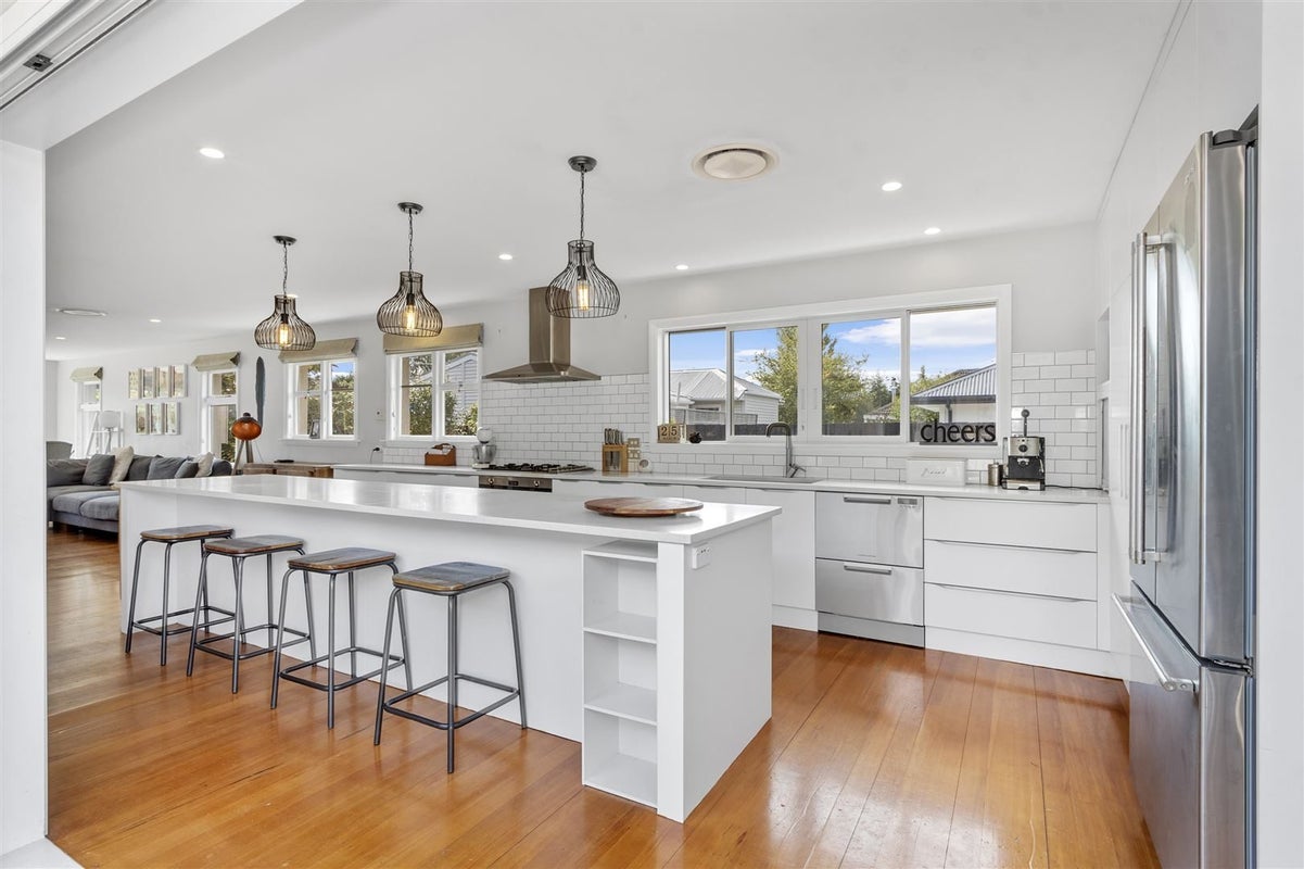 47B Aorangi Road, Bryndwr, Christchurch - Carousel 2