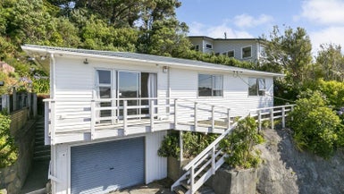 3 Lomond Street, Newlands, Wellington - Carousel 1