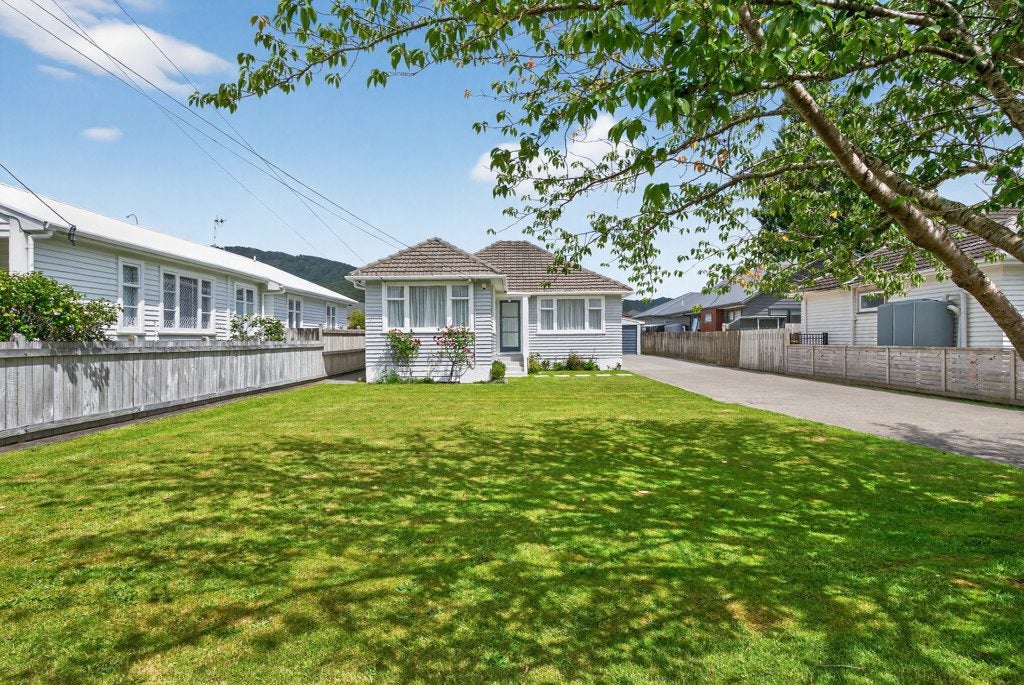 7 Fitzherbert Road, Wainuiomata, Lower Hutt - Carousel 30