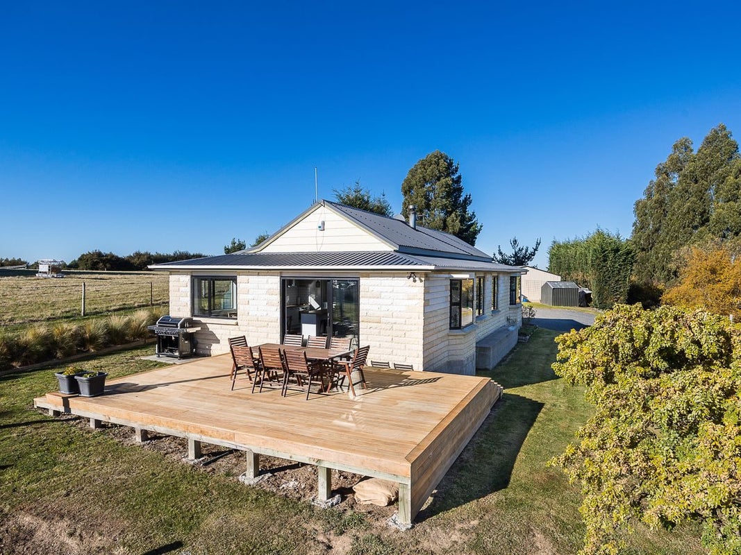 174 Chain Hills Road, Chain Hills, Dunedin - Carousel 1