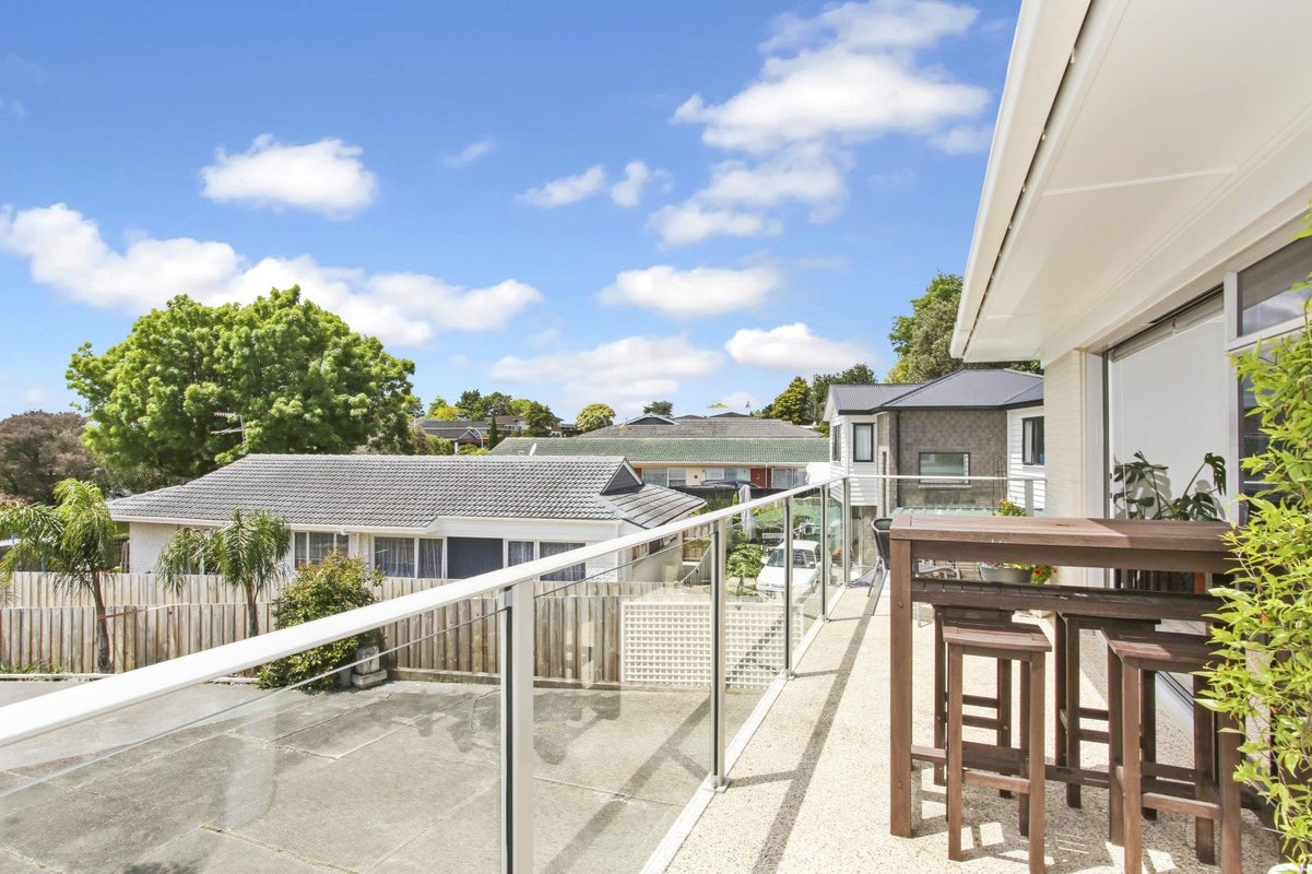 13 Hanover Place, Pahurehure, Papakura - Carousel 2