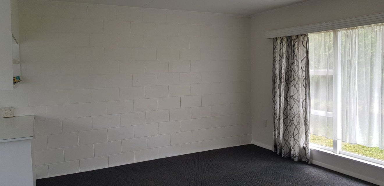 60 Garden Heights Avenue, Glenview, Hamilton - Carousel 2