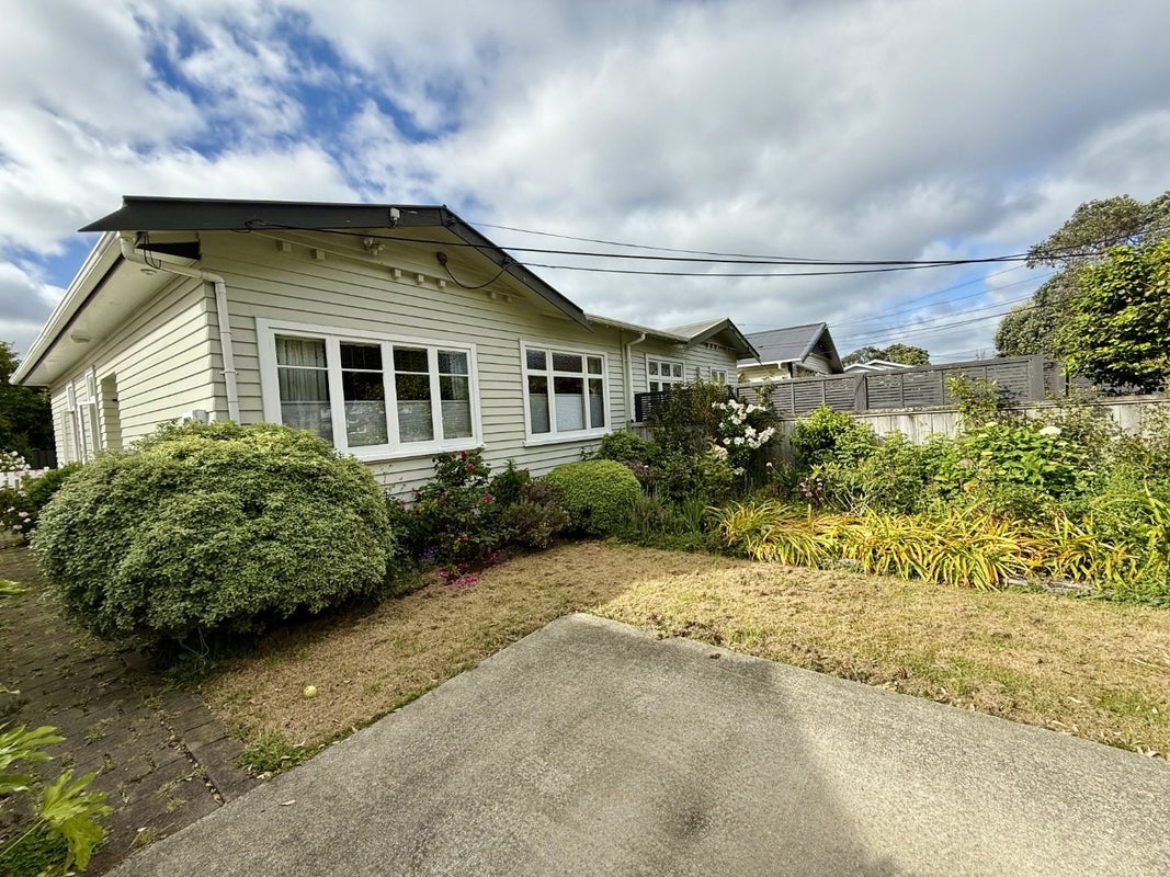 1/39 Moa Street, Alicetown, Lower Hutt - Carousel 2