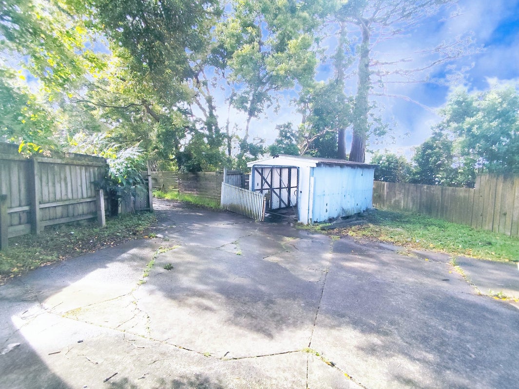 72A Astley Avenue, New Lynn, Auckland - Carousel 19