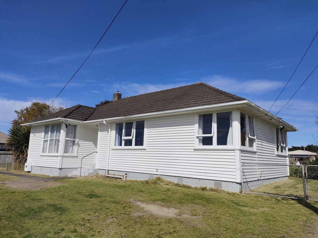 23 Churchill Crescent, Tawhero, Whanganui - Carousel 2