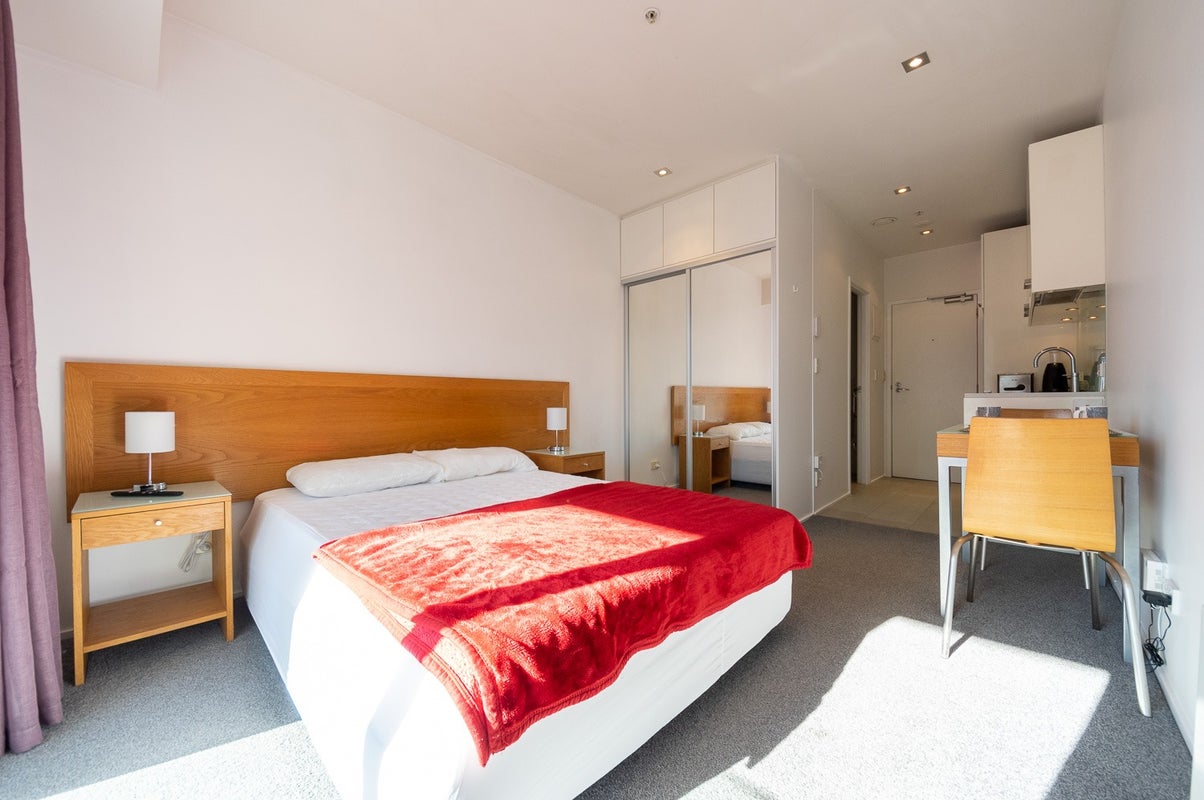 1007/6 Lorne Street, Auckland Central, Auckland - Carousel 1